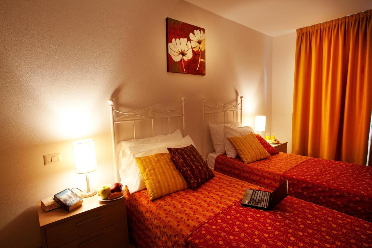Tremezzo Residence 3-1 Of 11 Apartments In An Exclusive Residence By Italian Apartments エクステリア 写真