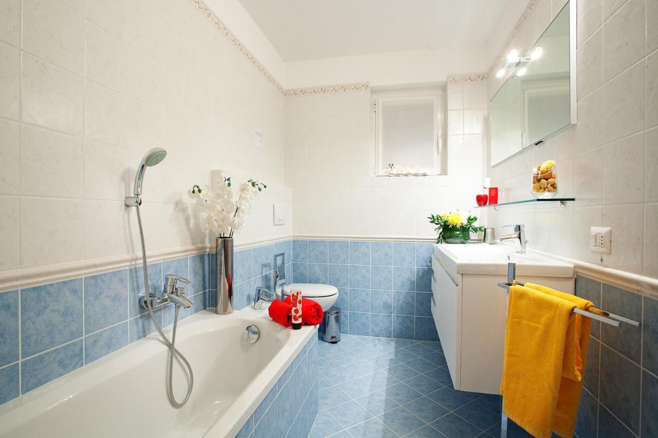 Tremezzo Residence 3-1 Of 11 Apartments In An Exclusive Residence By Italian Apartments エクステリア 写真